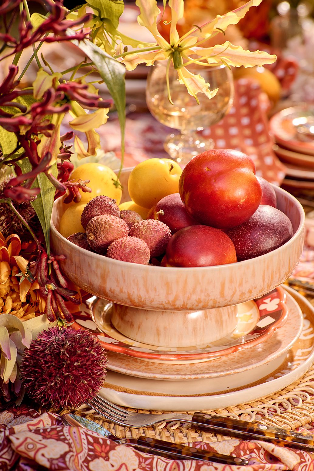 Oranje glaze fruitschaal