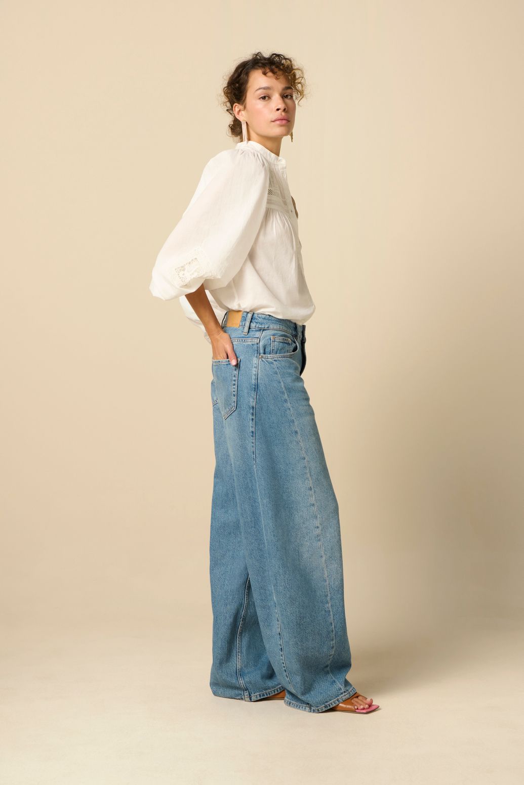 Blouse avec broderies - blanc