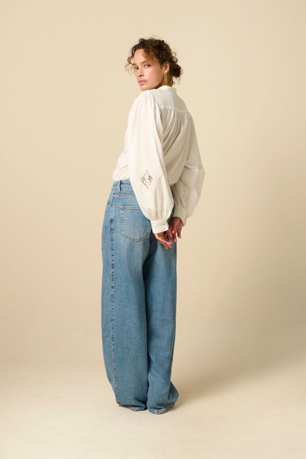 Blouse avec broderies - blanc
