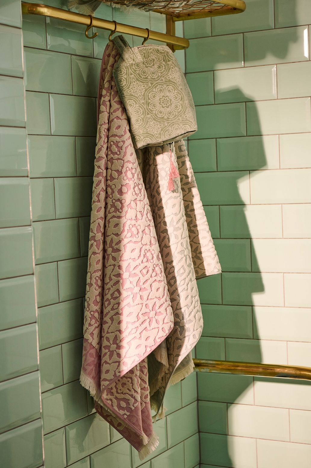 Groene velvet toilettas