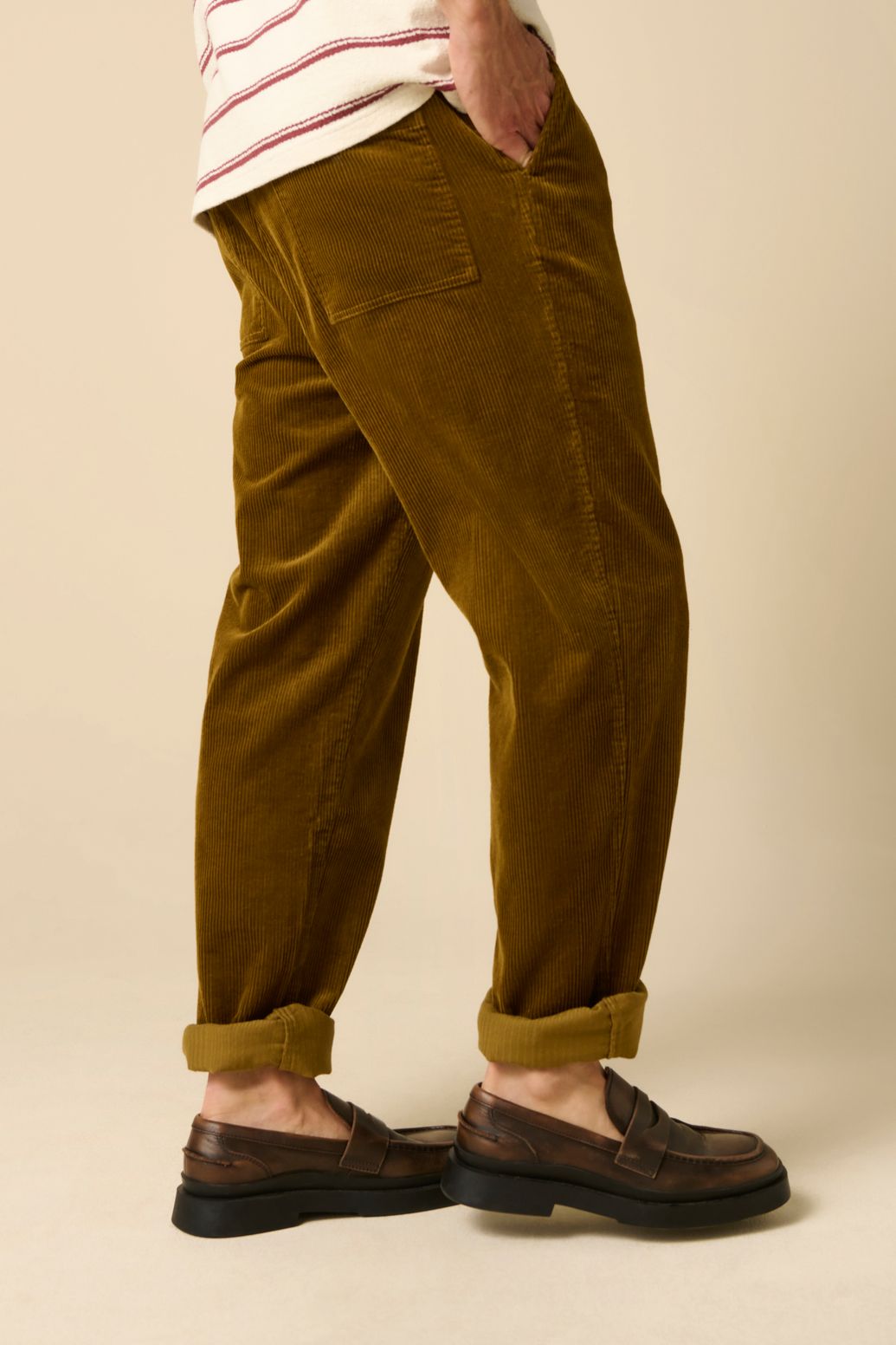 Cordhose - dunkelgrün
