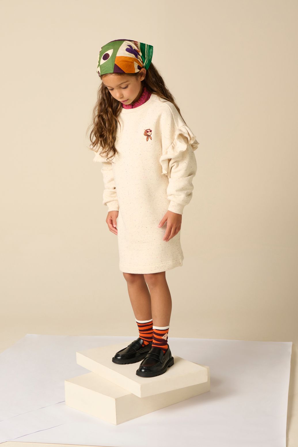 Oversize-Sweatkleid mit Rüschen - beige
