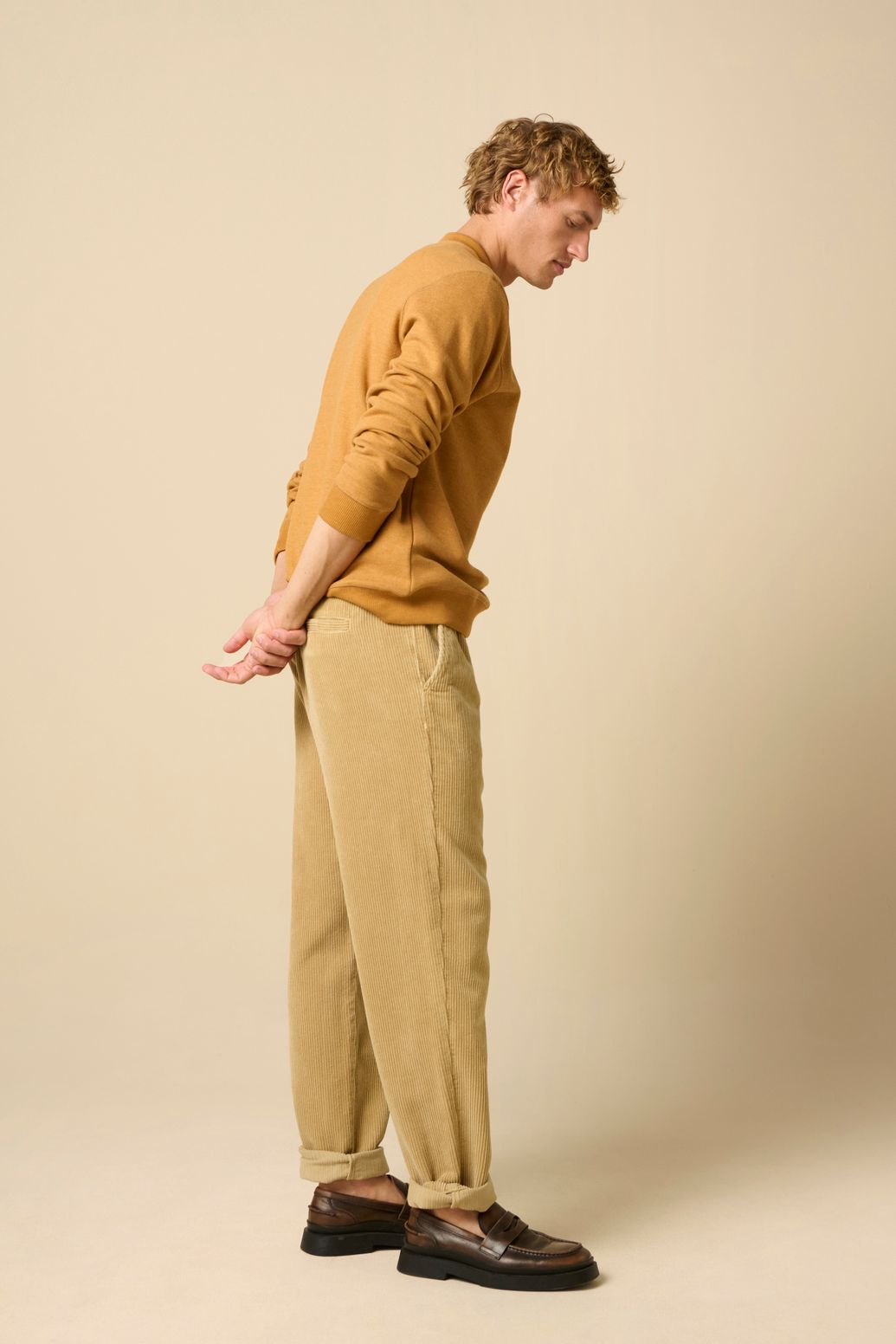 Bruine sweater