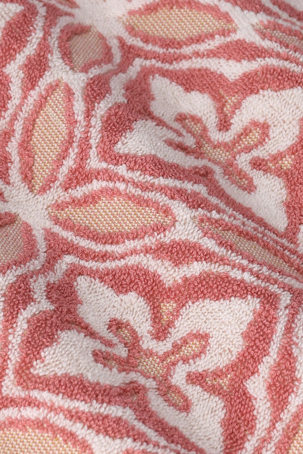 Roze handdoek met tile print large