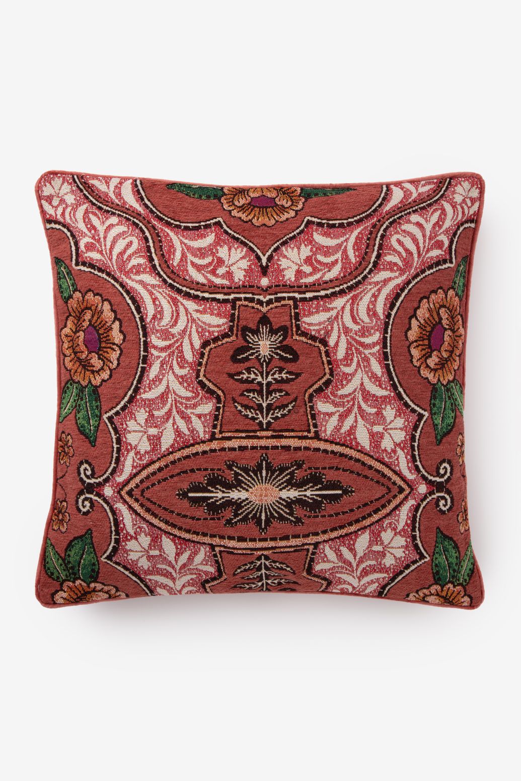 Rood kussen met bloemendessin