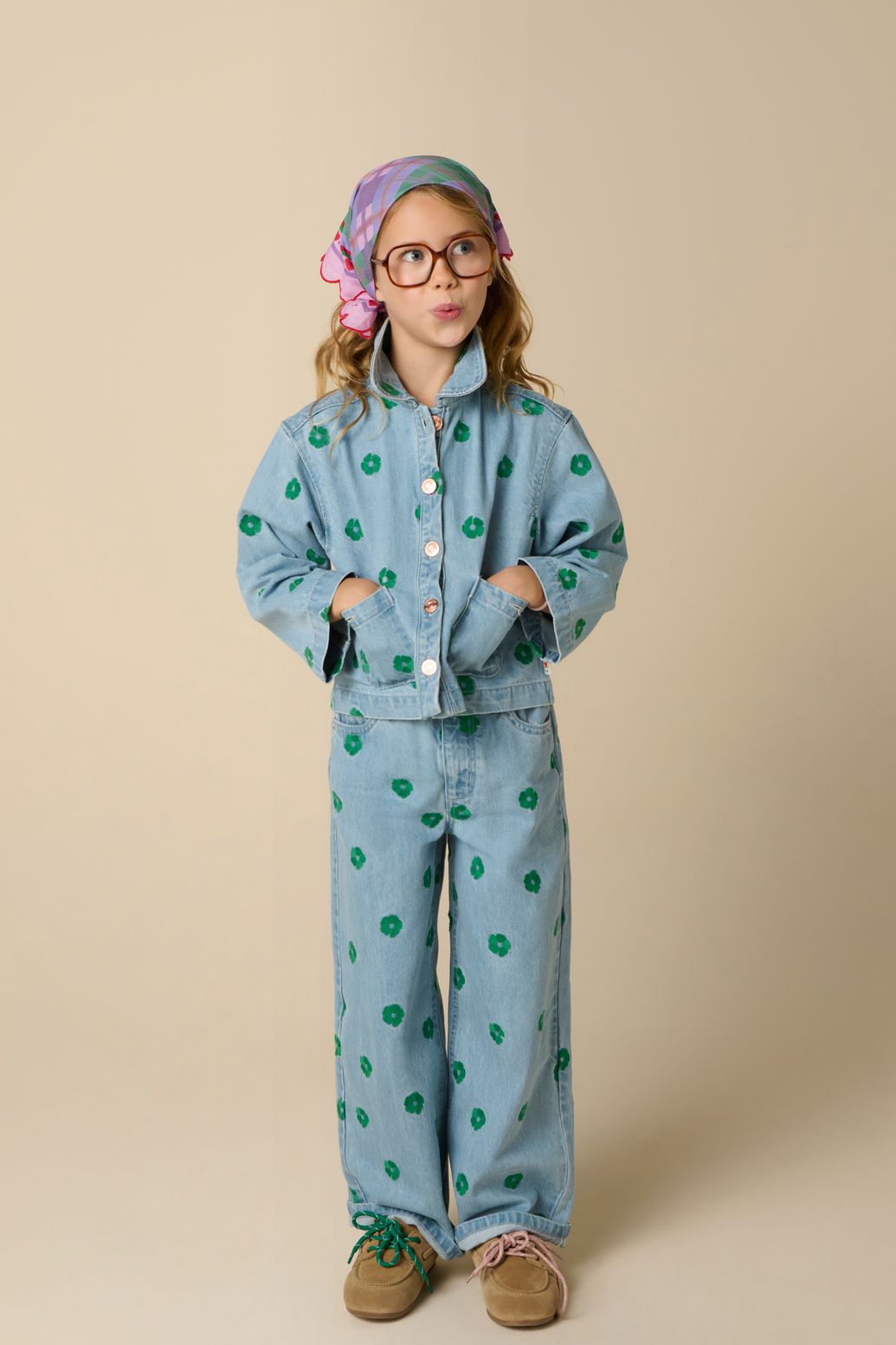 Blauw denim jack met bloemenembroidery