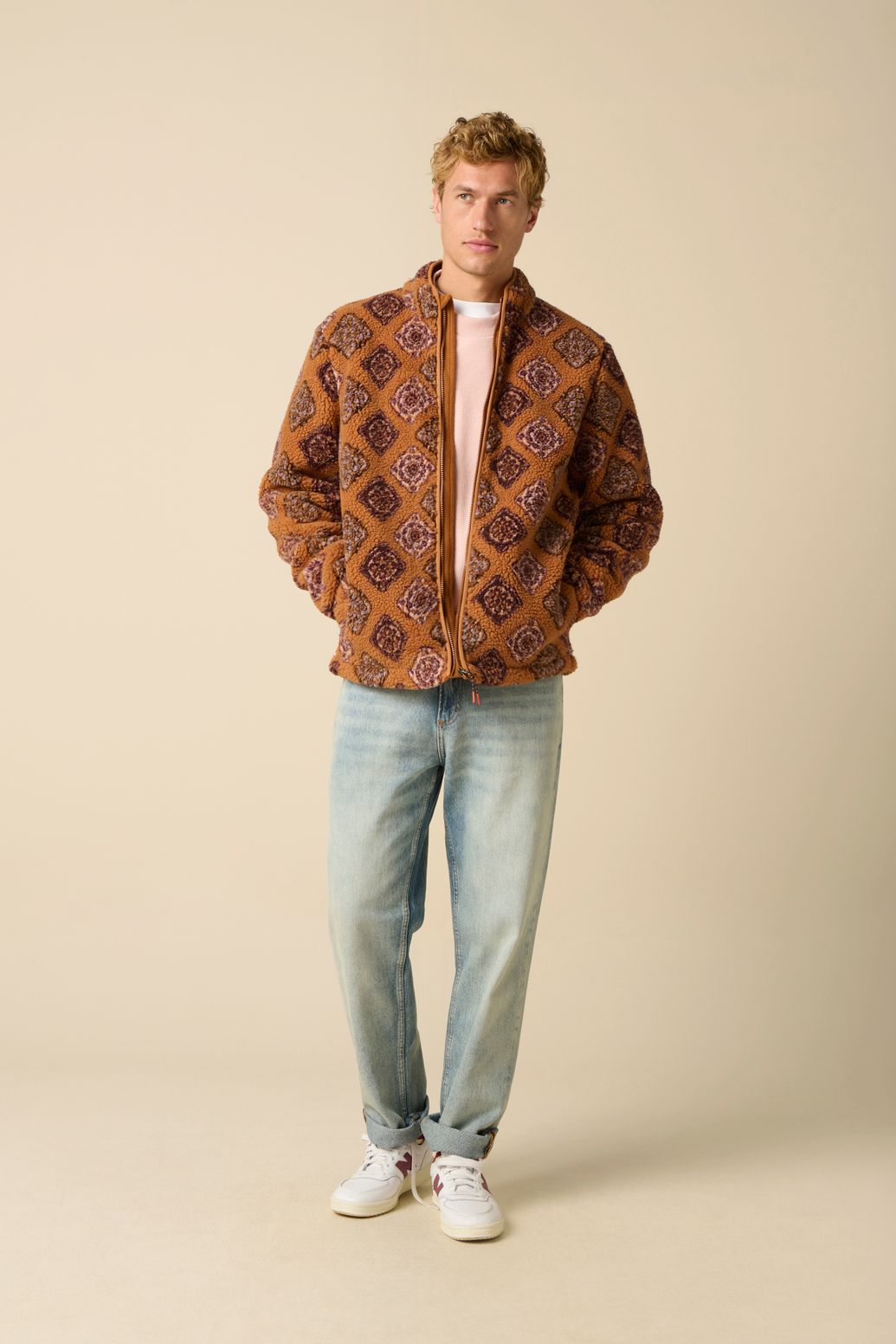 Gilet duveteux avec imprimé jacquard - marron