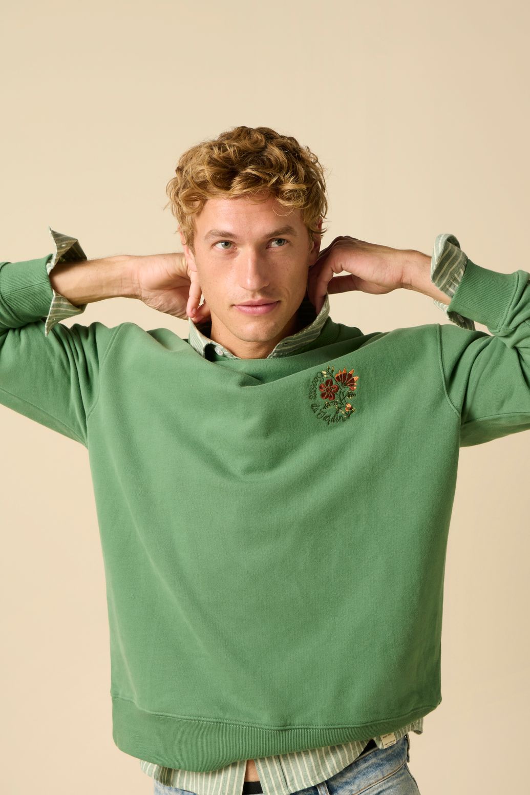 Sweater mit Stickerei - dunkelgrün