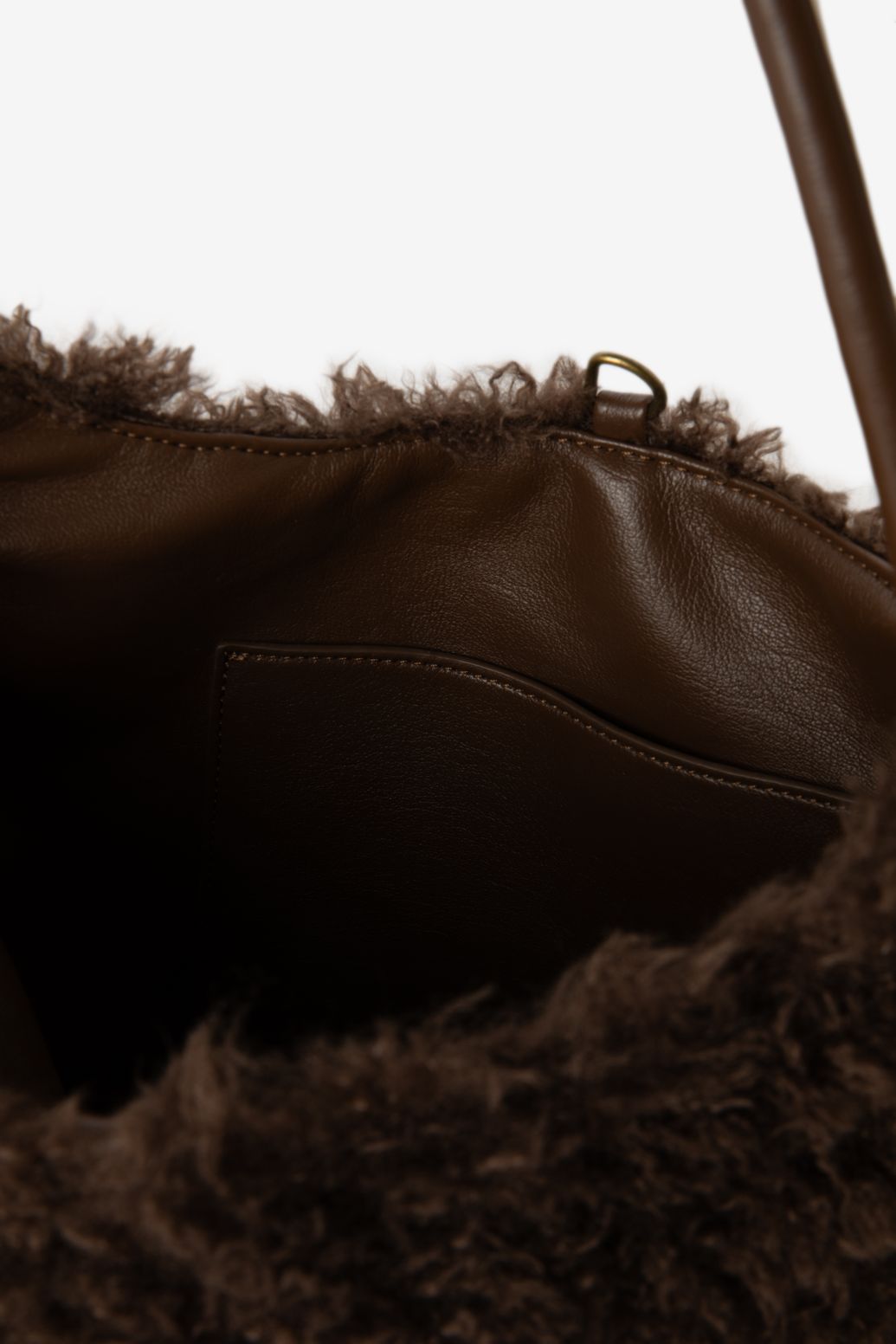 Donkerbruine fake fur harige schoudertas
