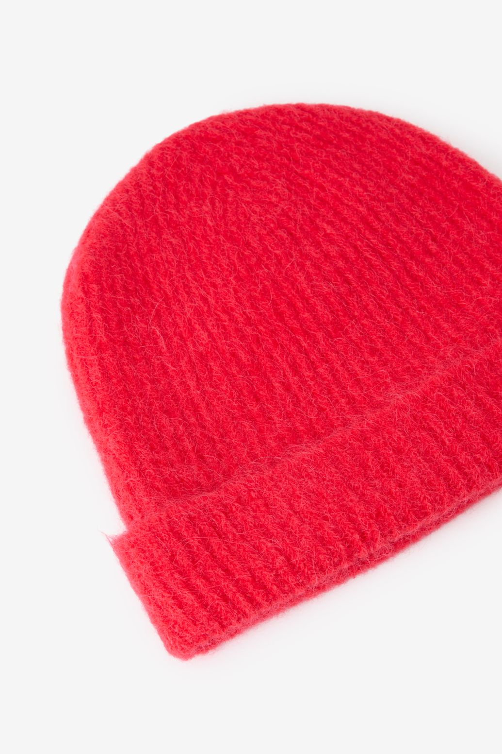 Bonnet en laine tricotée - rouge