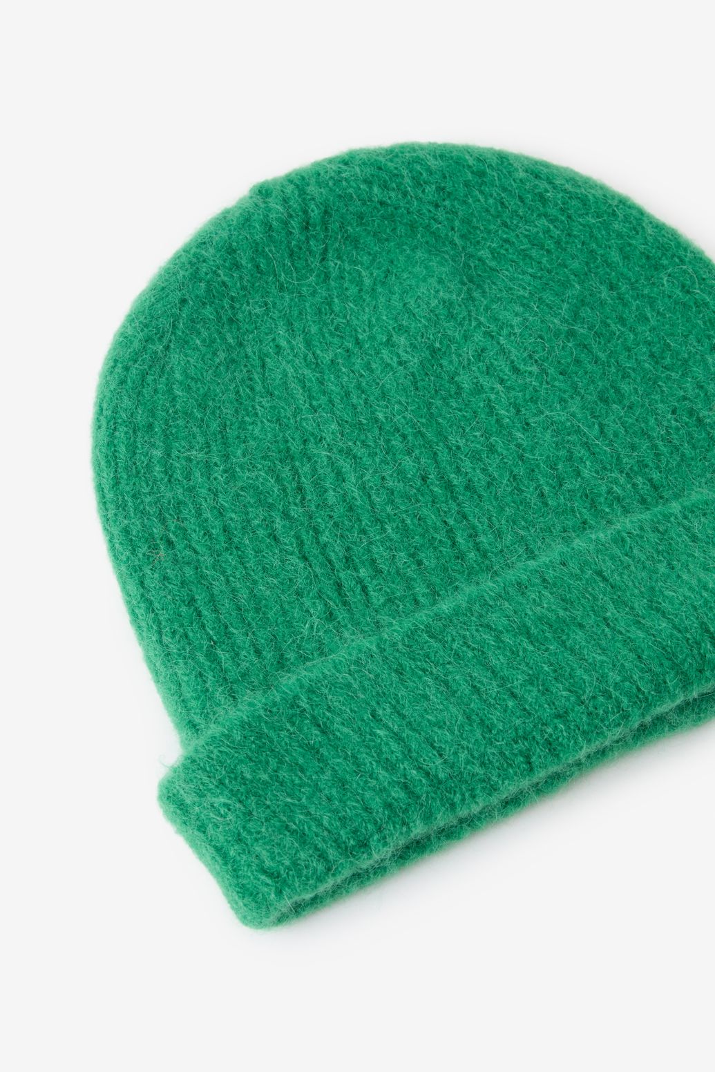 Bonnet en laine tricotée - vert