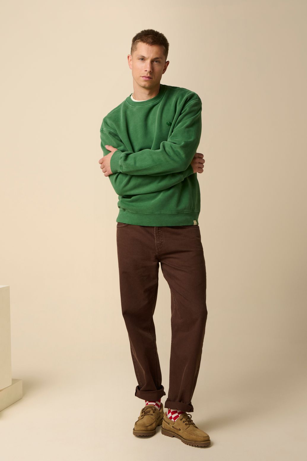 Sweater mit Stickerei - dunkelgrün