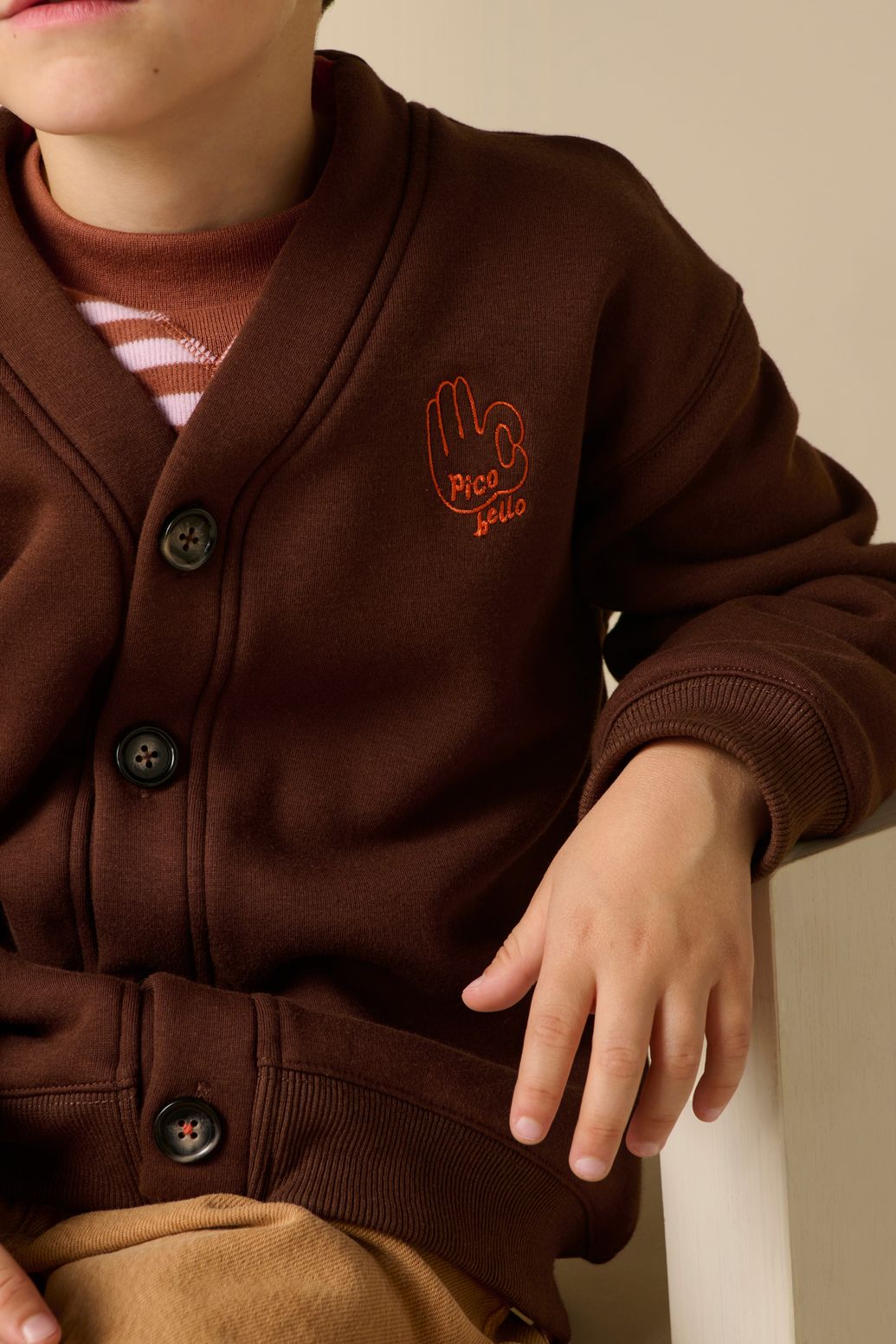 Gilet avec broderie - marron foncé