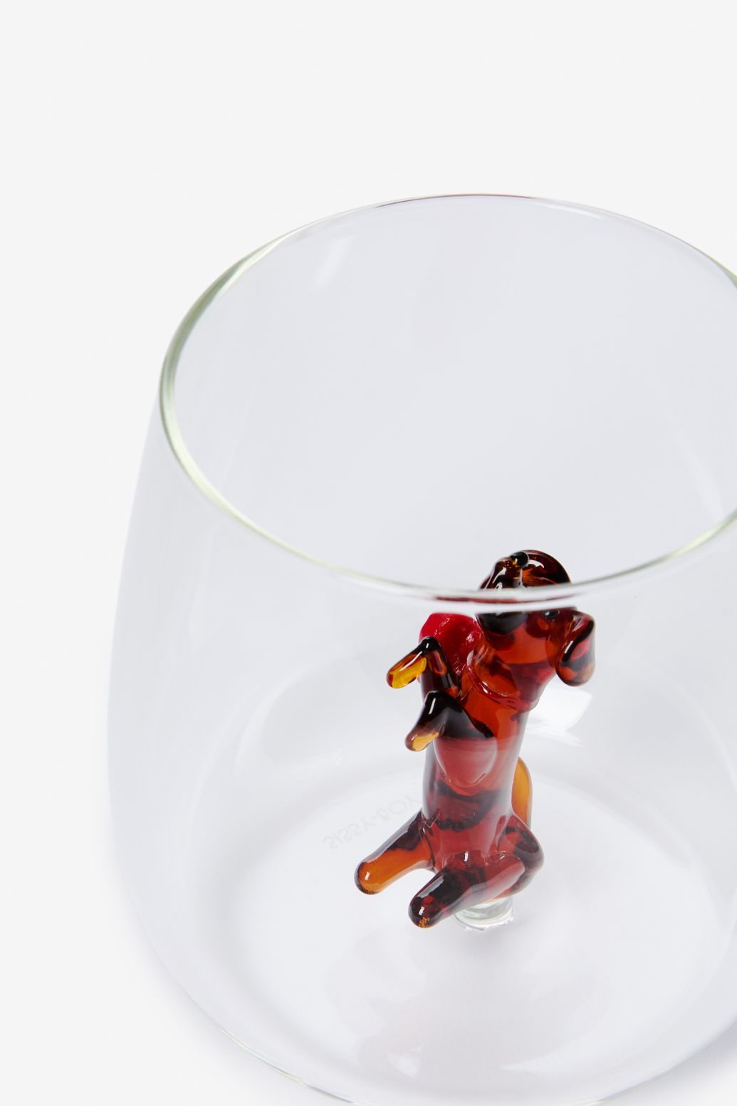 Verres à eau avec chien