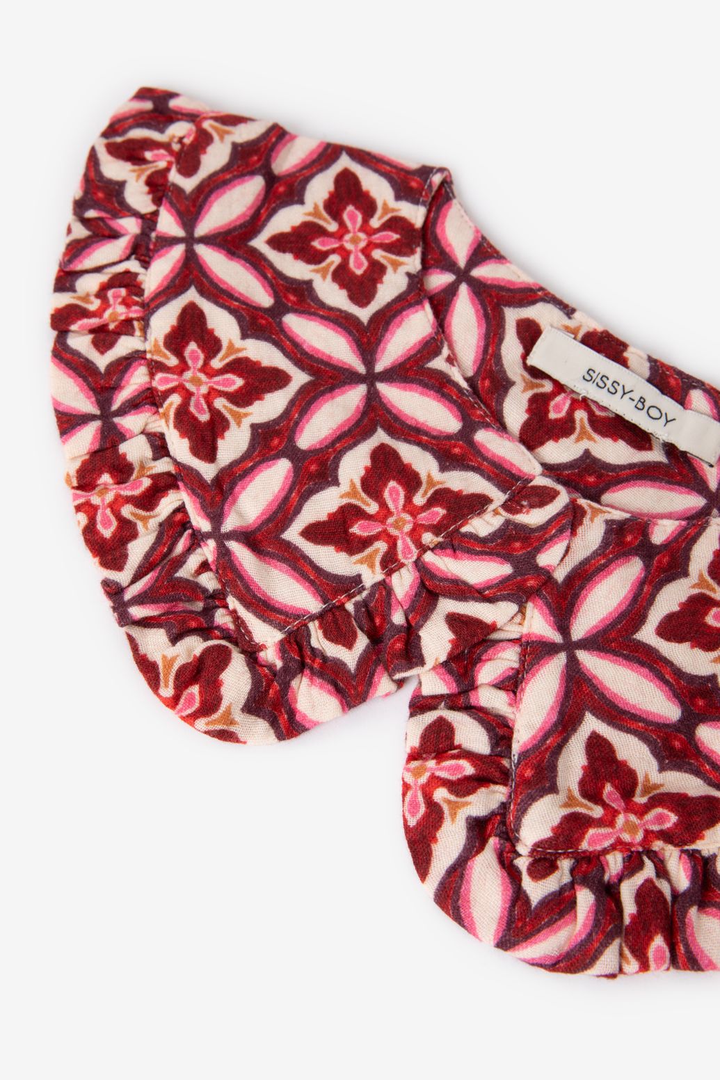 Rode kraag met print