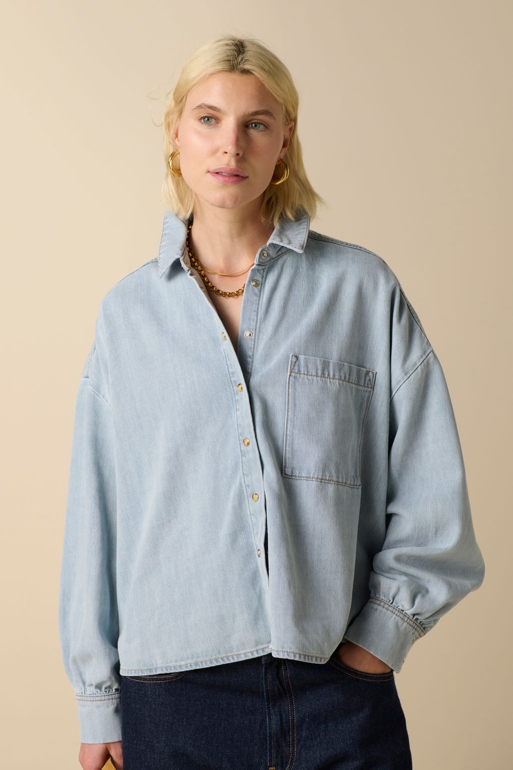 Blauwe denim blouse