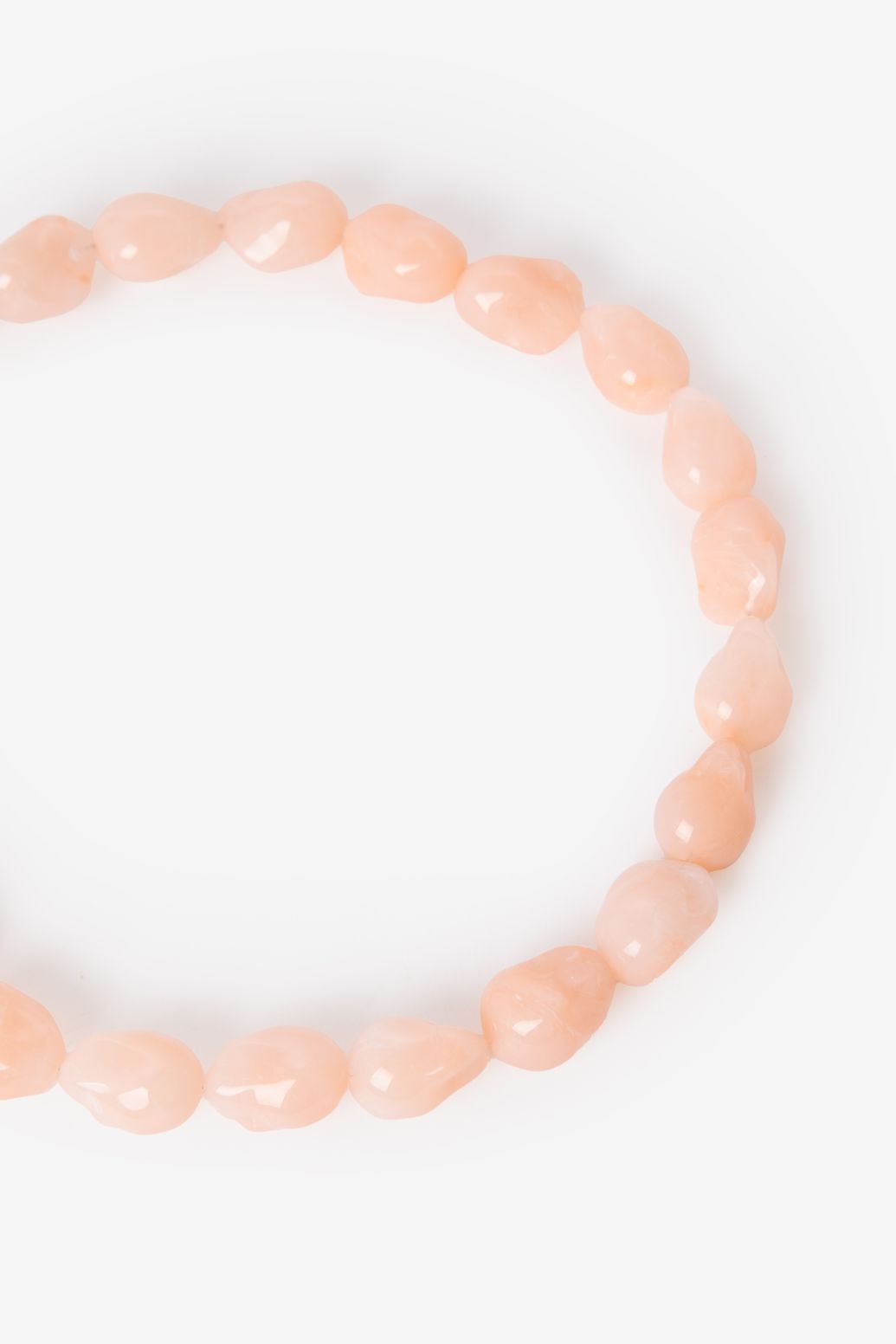 Lichtroze resin ketting