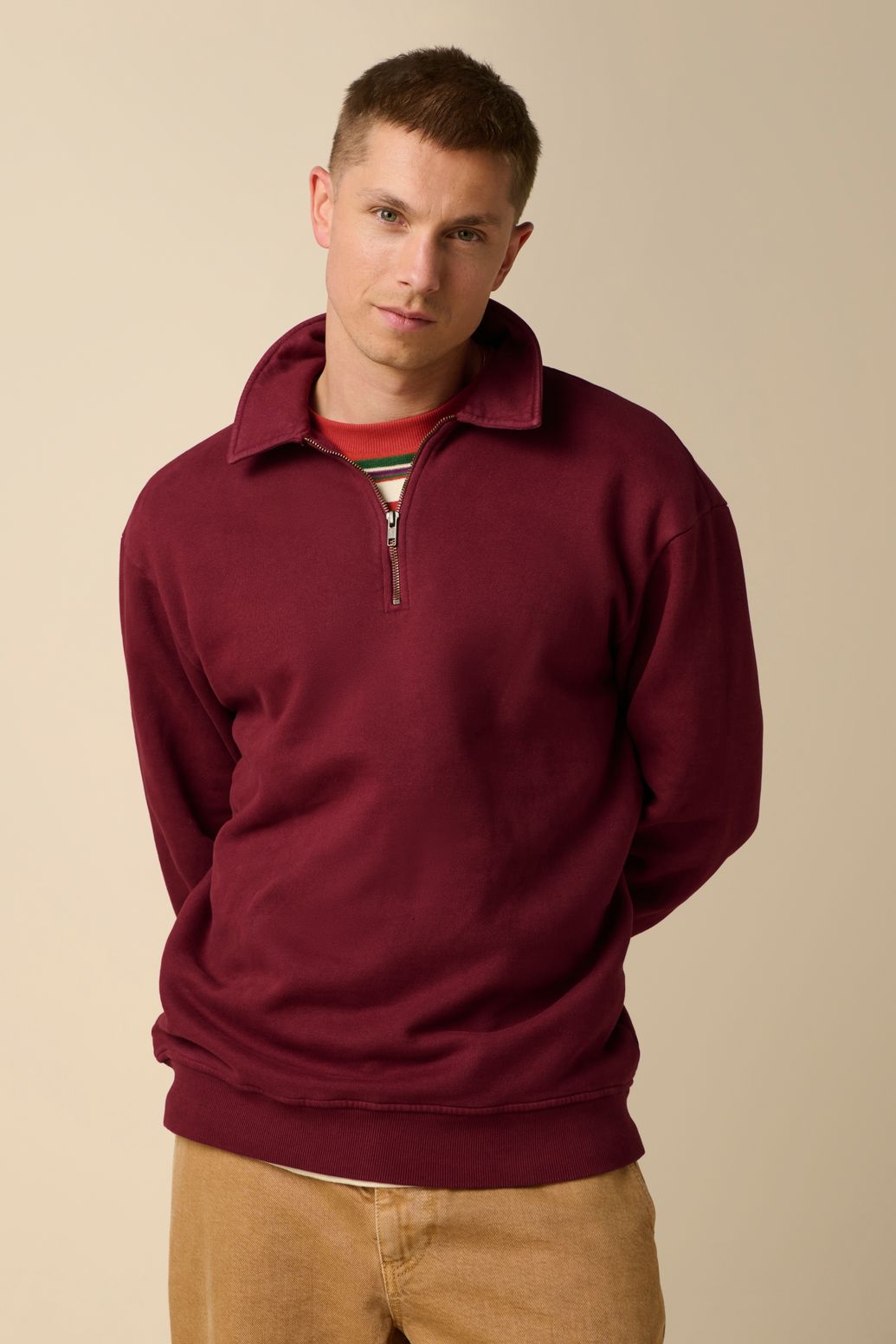 Pull avec col et fermeture éclair - rouge foncé