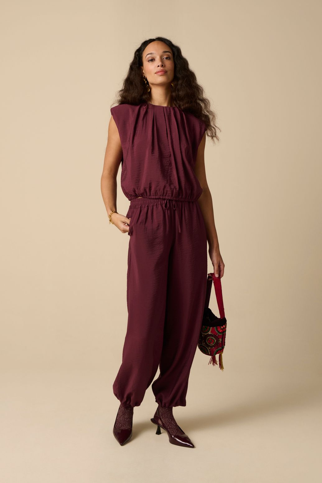 Pantalon coupe ballon - rouge foncé