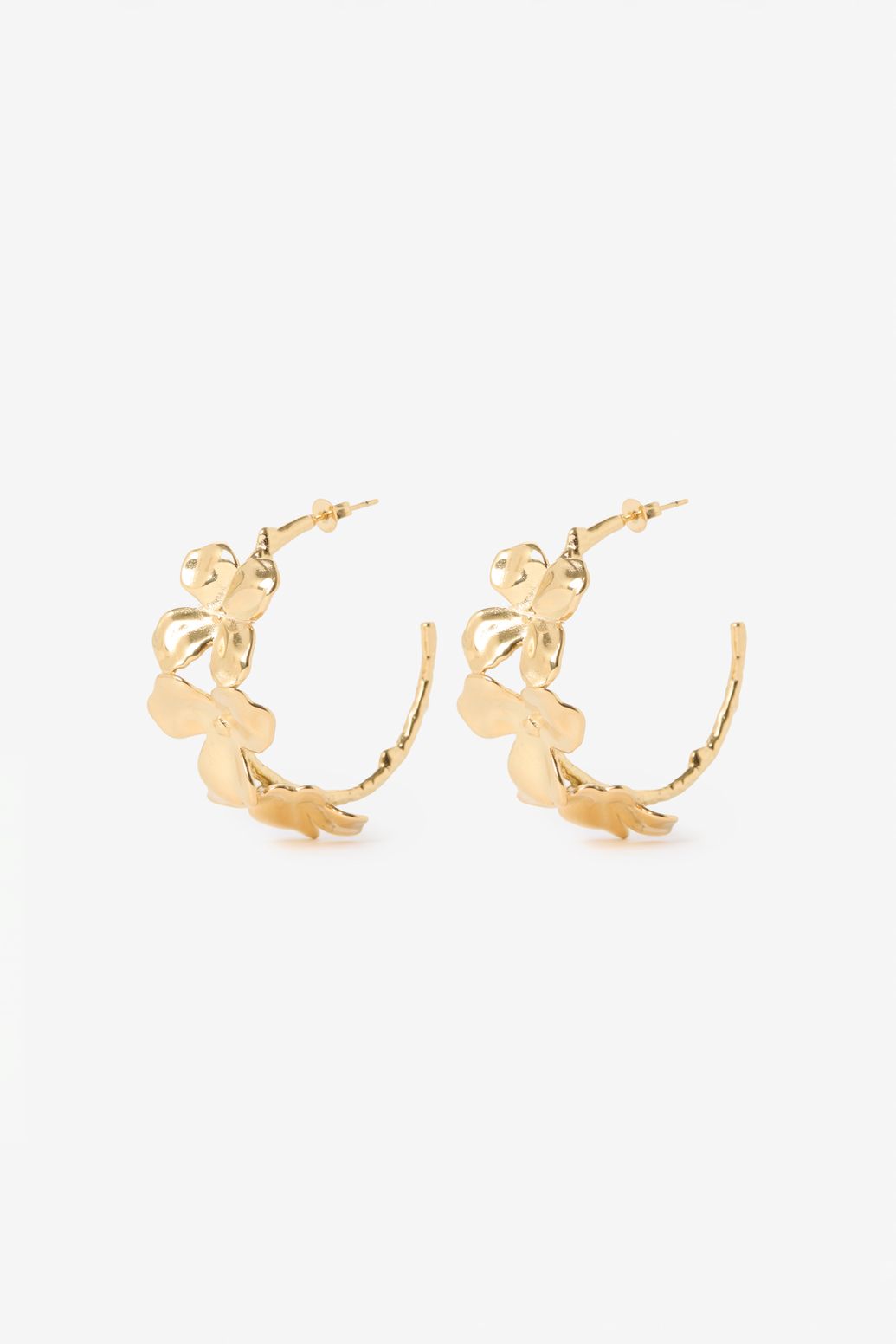 Gold-plated Creolen mit Blumen