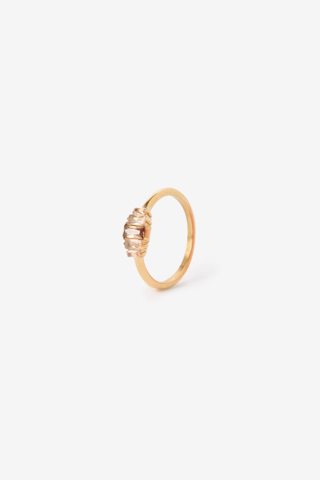 Gold plated ring met stenen