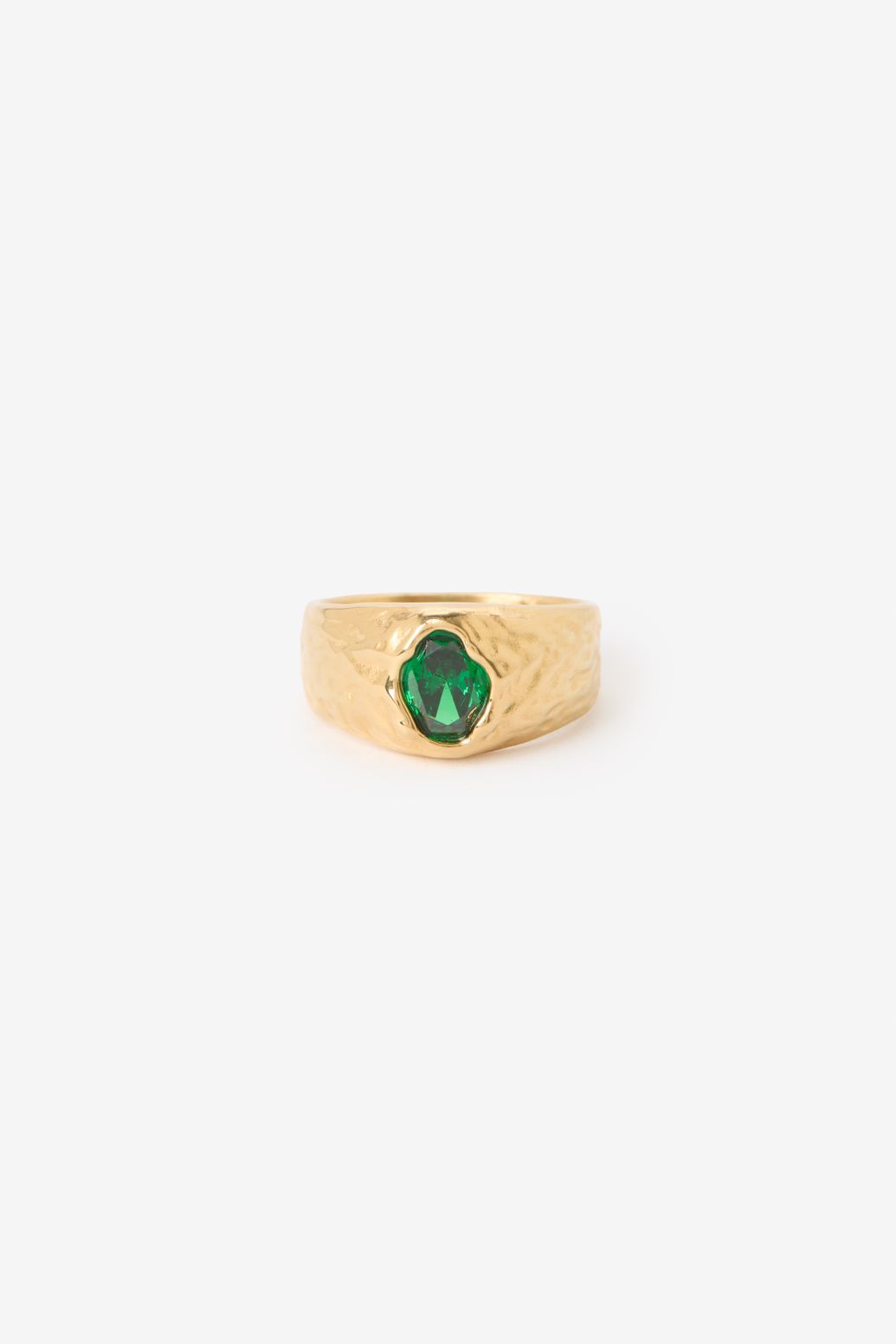 Gold plated brede ring met groene steen